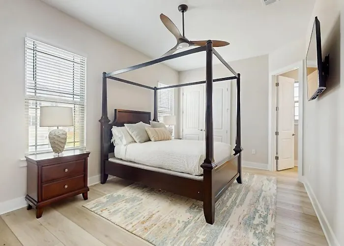Nautical In Coastal Community With Shared Pool Wifi Pet Friendly * Pensacola